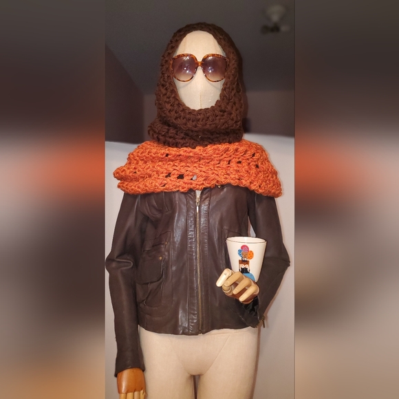 Shrug - Picture 6 of 6